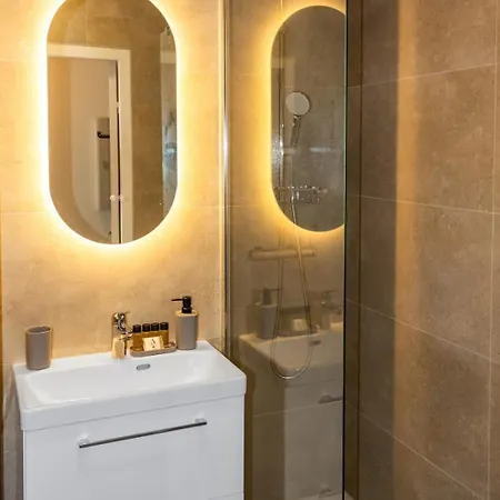 Le Bricka - Hypercentre - Cosy - 2 Min From The Sea Apartmán Antibes